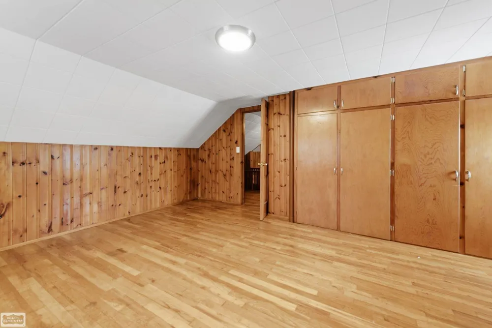 114 Interlochen Drive Algonac City, MI 48001