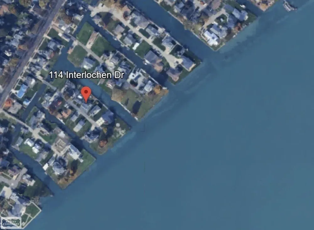 114 Interlochen Drive Algonac City, MI 48001