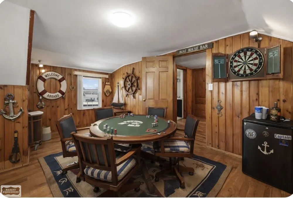 114 Interlochen Drive Algonac City, MI 48001