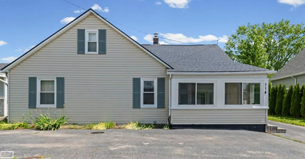 114 Interlochen Drive Algonac City, MI 48001