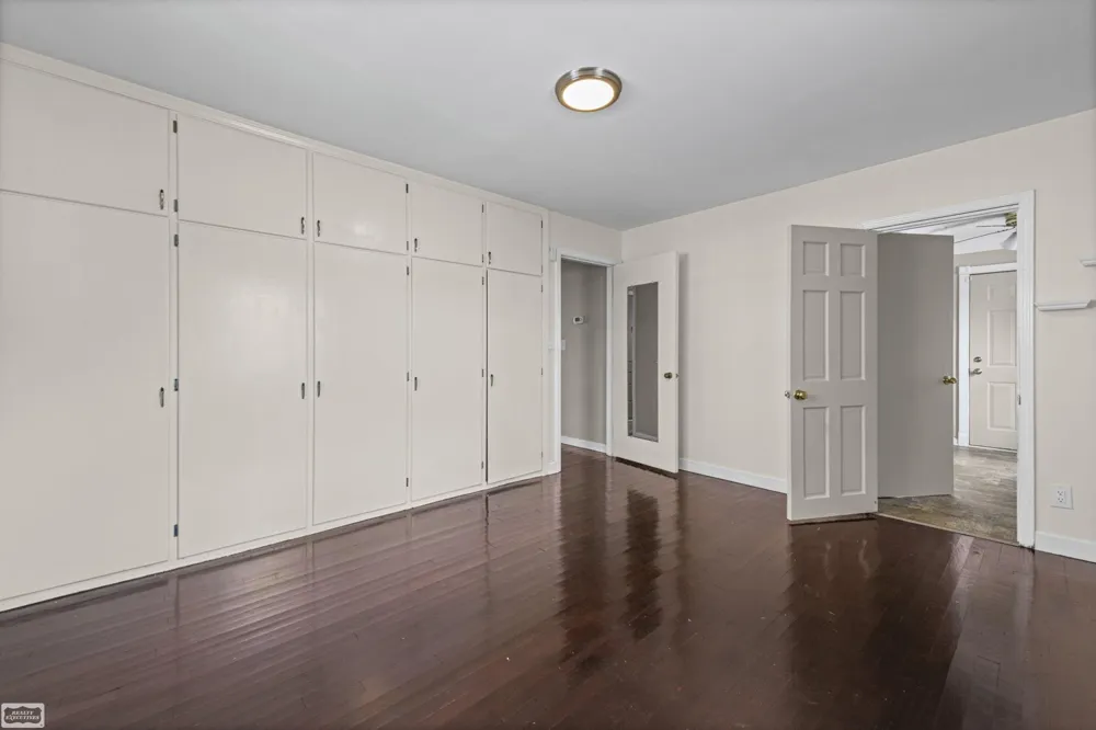 114 Interlochen Drive Algonac City, MI 48001
