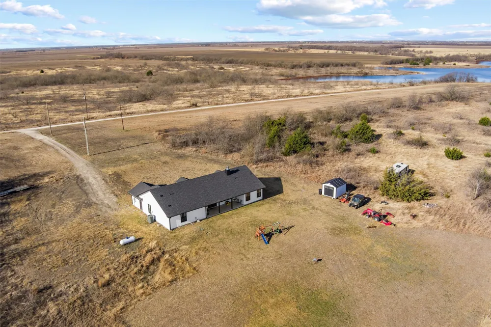 861 Richland Bend Road Milford, TX 76670