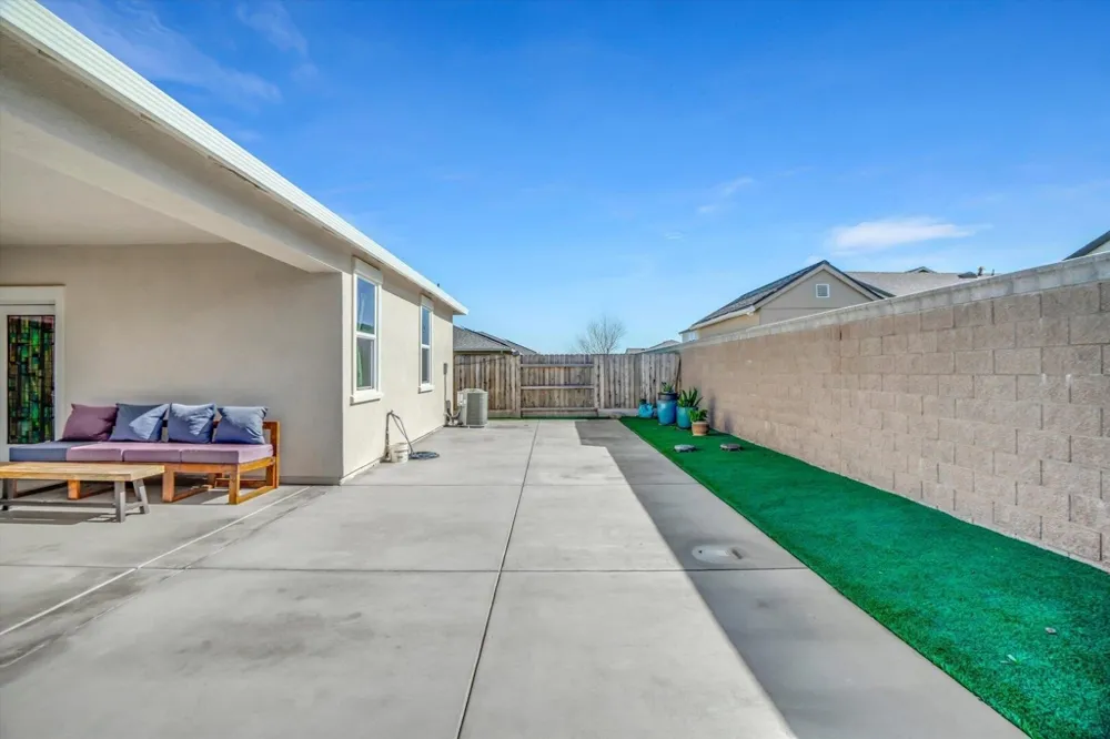 4463 Canada WAY Rio Vista, CA 94571