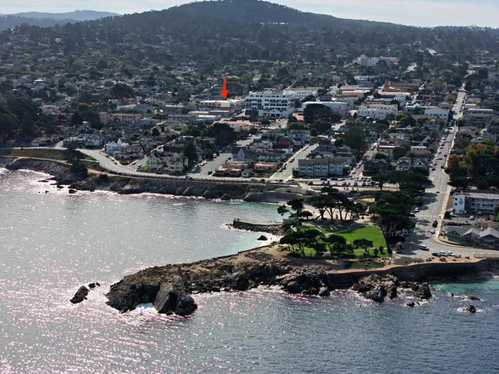 520 Lighthouse Avenue #301 Pacific Grove, CA 93950