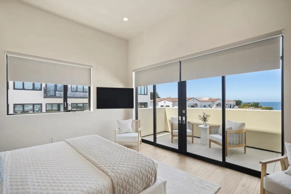 520 Lighthouse Avenue #301 Pacific Grove, CA 93950