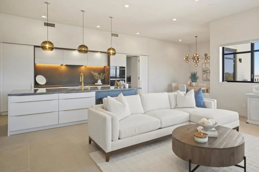 520 Lighthouse Avenue #301 Pacific Grove, CA 93950