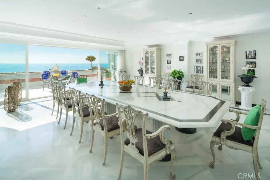 602 Ave Jose Banus, Marbella Other, OS 29660