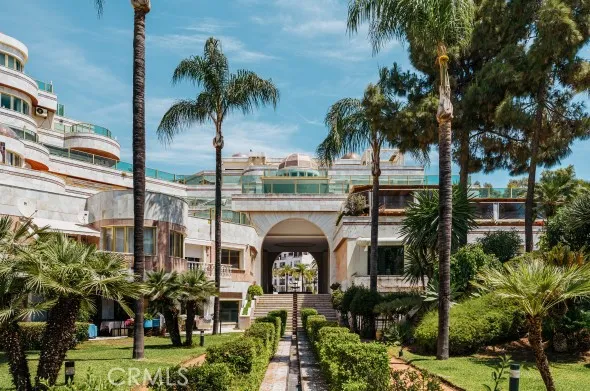 602 Ave Jose Banus, Marbella Other, OS 29660