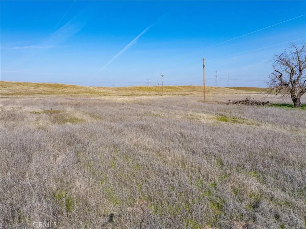 20285 Stewart Red Bluff, CA 96080
