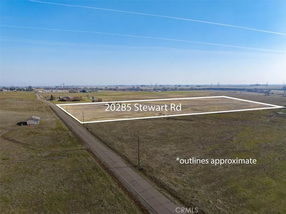 20225 Stewart Red Bluff, CA 96080