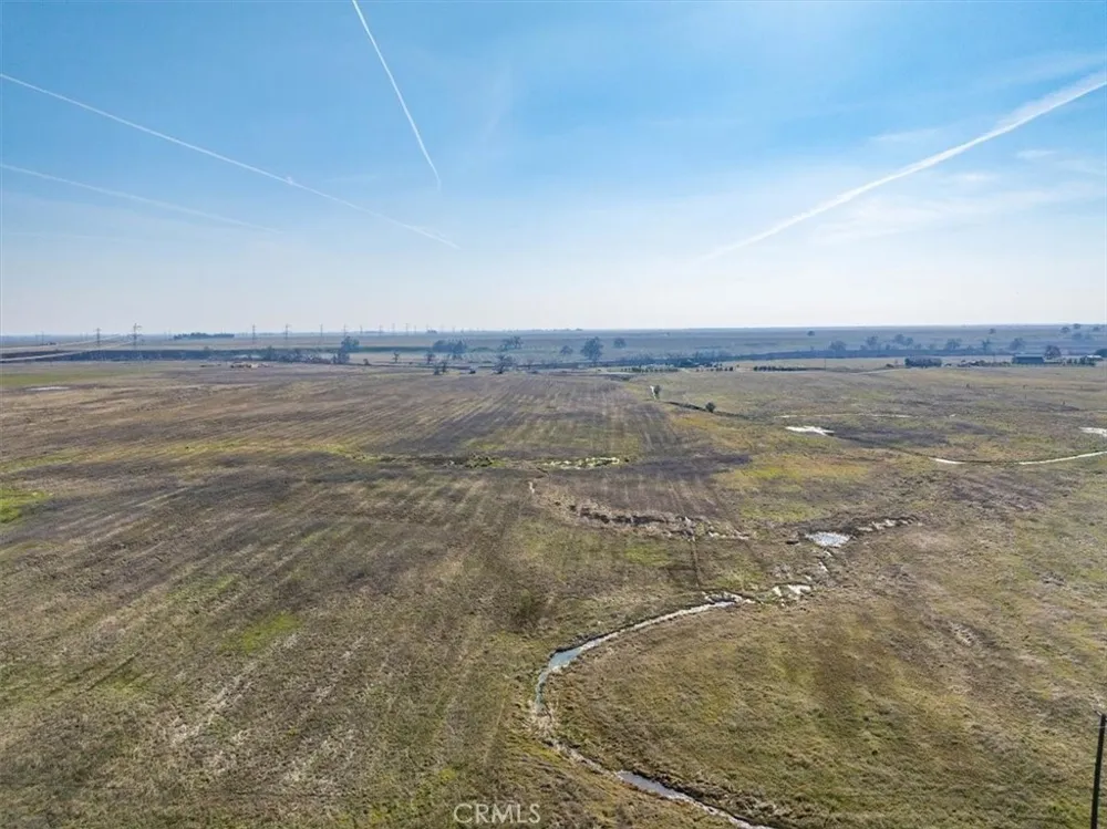 20225 Stewart Red Bluff, CA 96080