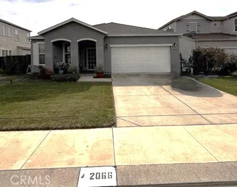 2066 Shady Forest