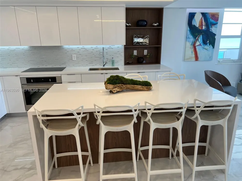 100 Lincoln Rd #1548 Miami Beach, FL 33139