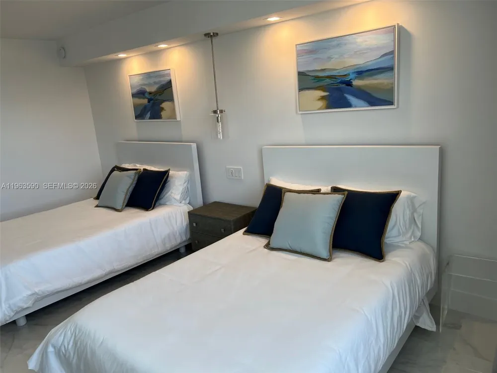 100 Lincoln Rd #1548 Miami Beach, FL 33139
