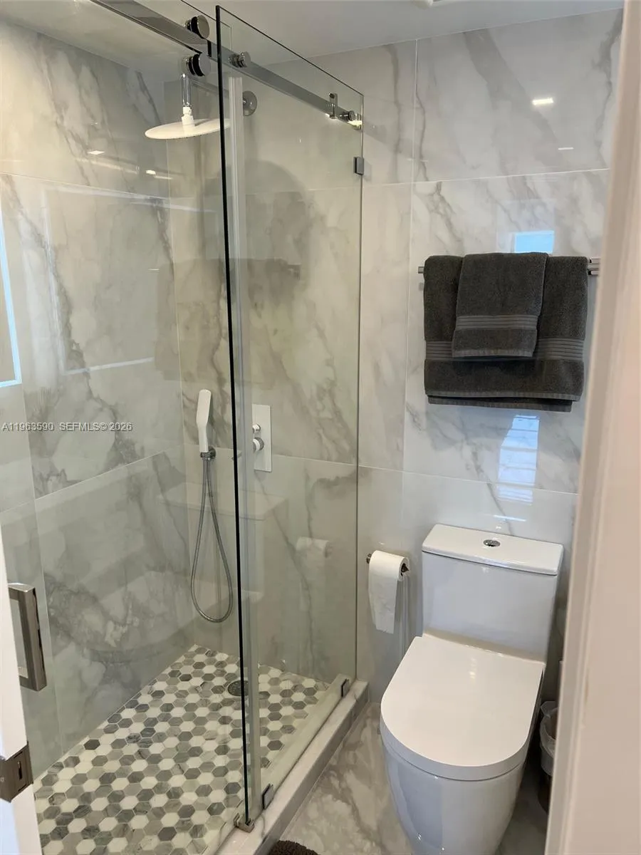100 Lincoln Rd #1548 Miami Beach, FL 33139