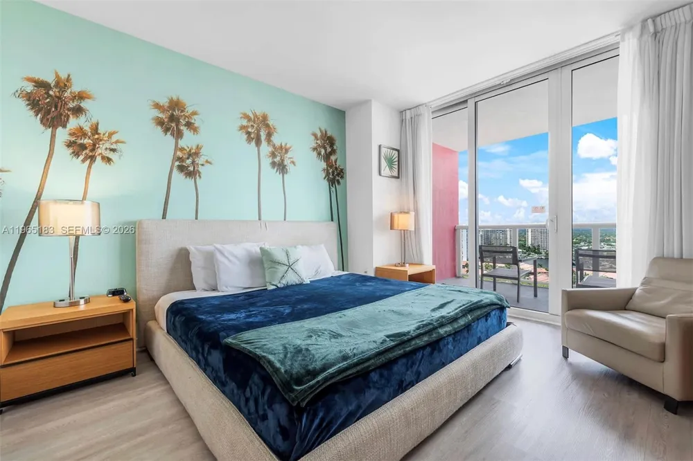 2602 E Hallandale Beach Blvd #R2206 Hallandale Beach, FL 33009