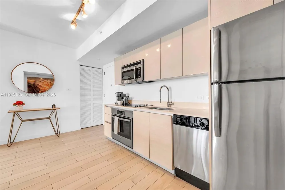 2602 E Hallandale Beach Blvd #R2206 Hallandale Beach, FL 33009