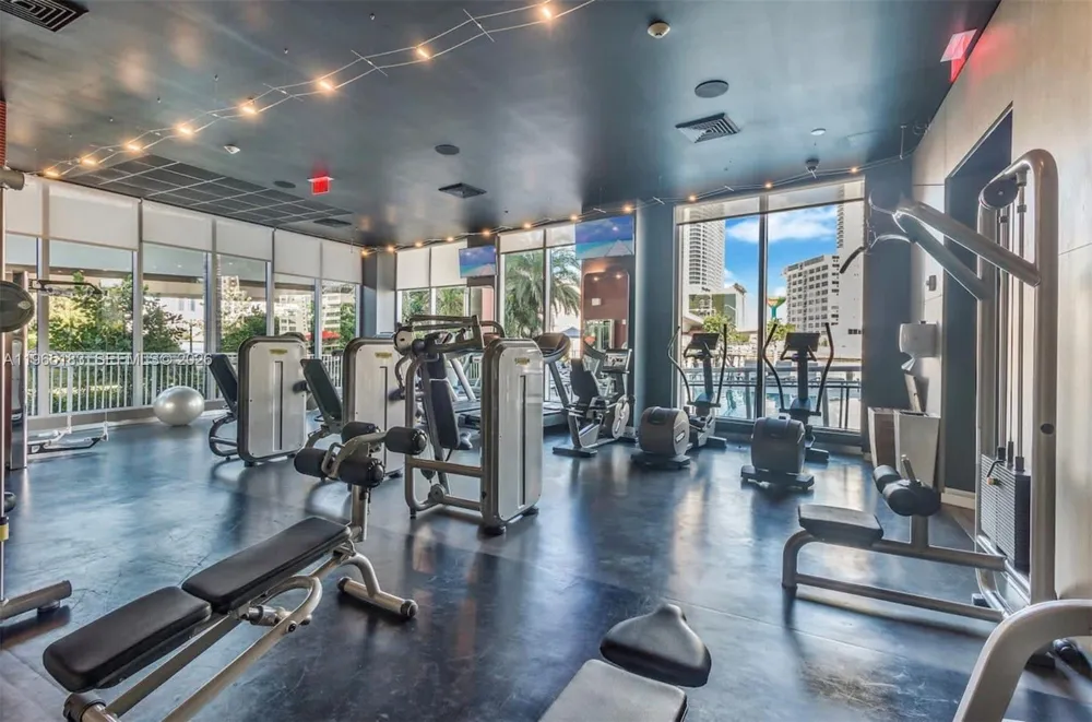 2602 E Hallandale Beach Blvd #R2206 Hallandale Beach, FL 33009