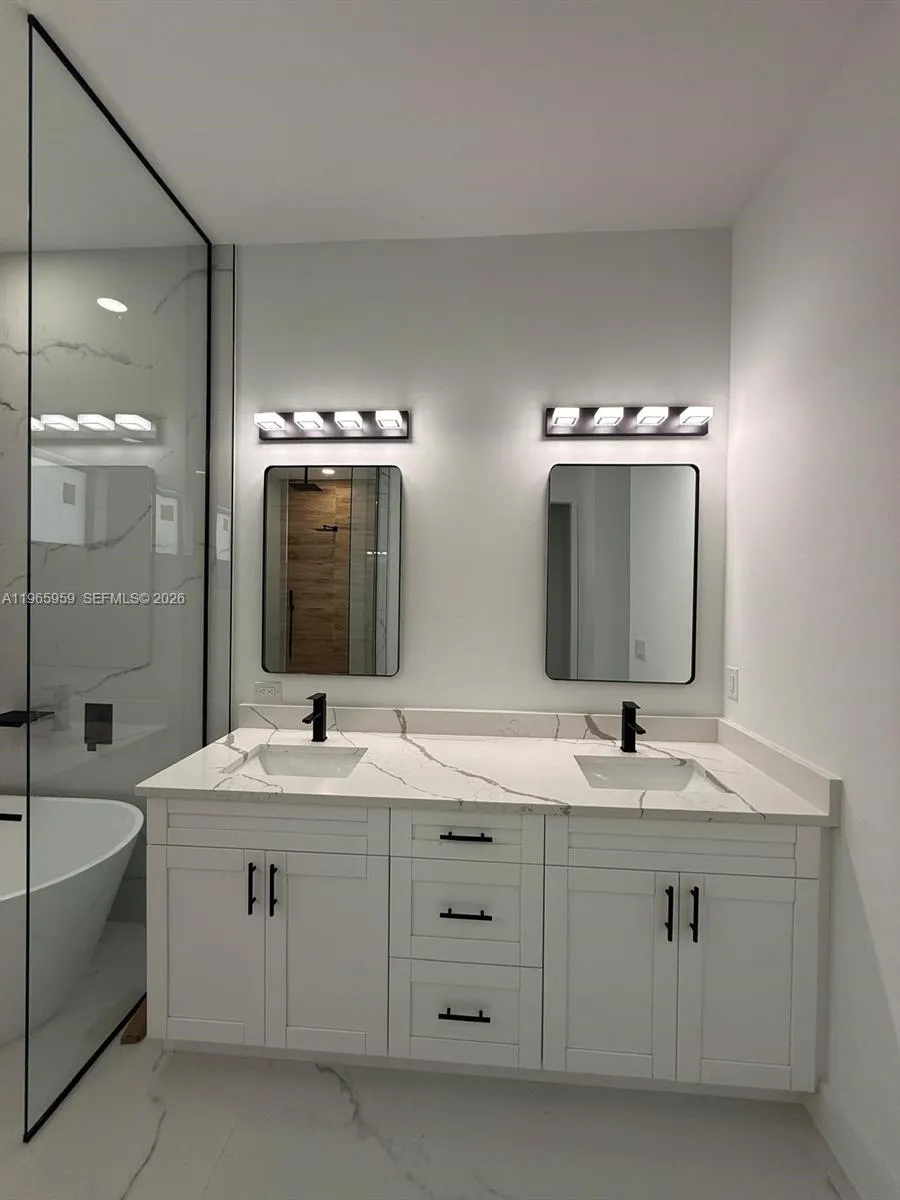3510 NW 46th Ave Cape Coral, FL 33993