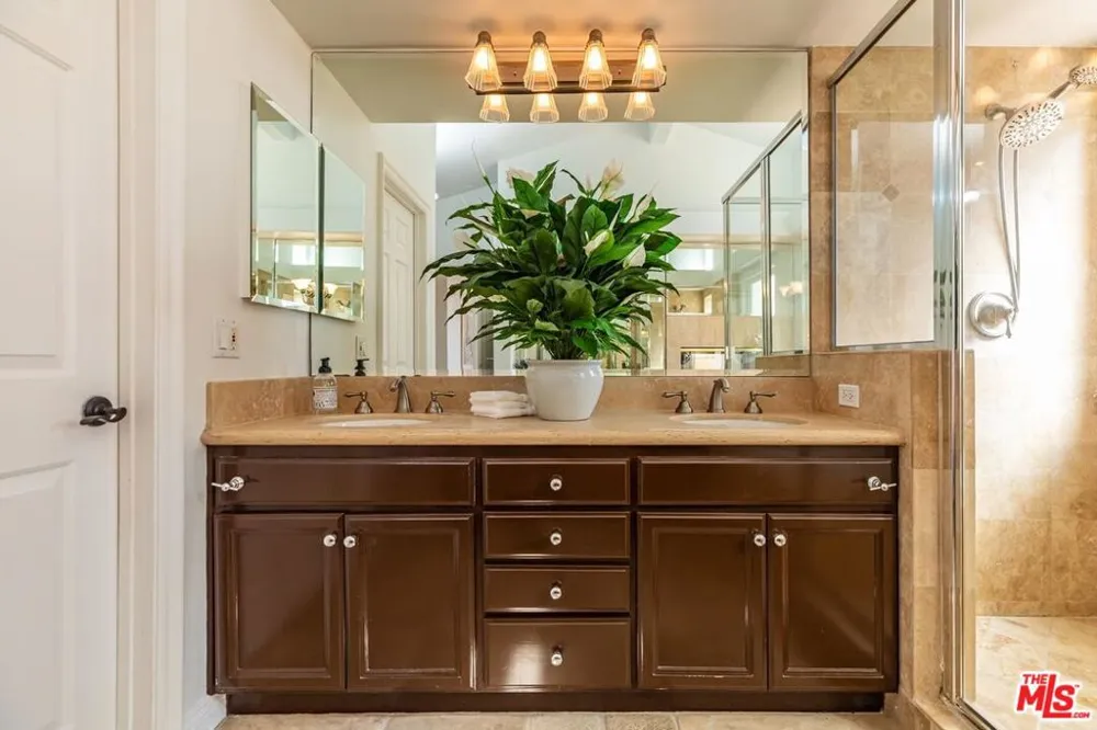 6438 Lunita Road Malibu, CA 90265