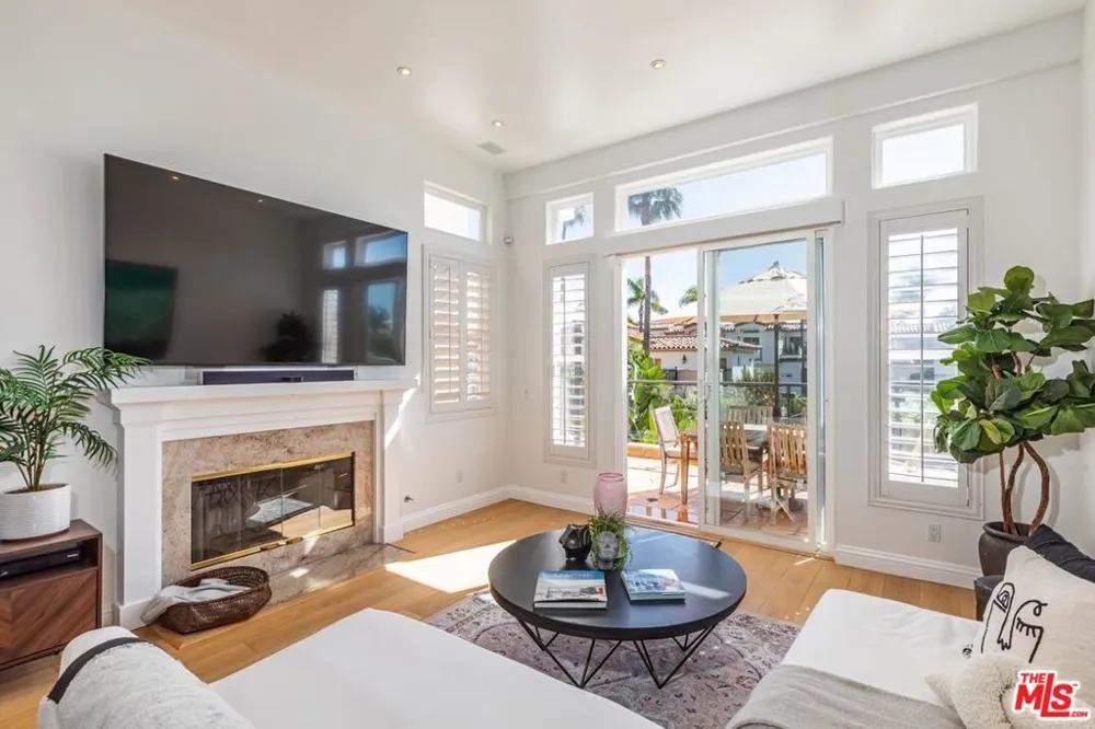 6438 Lunita Road Malibu, CA 90265