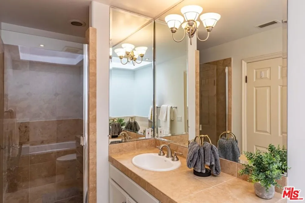 6438 Lunita Road Malibu, CA 90265