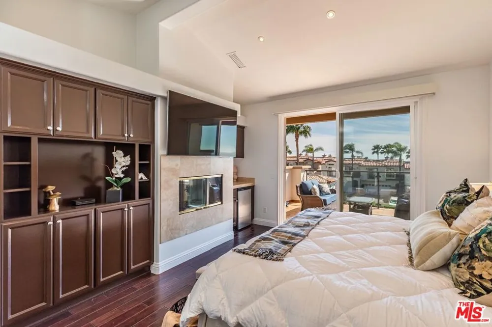 6438 Lunita Road Malibu, CA 90265
