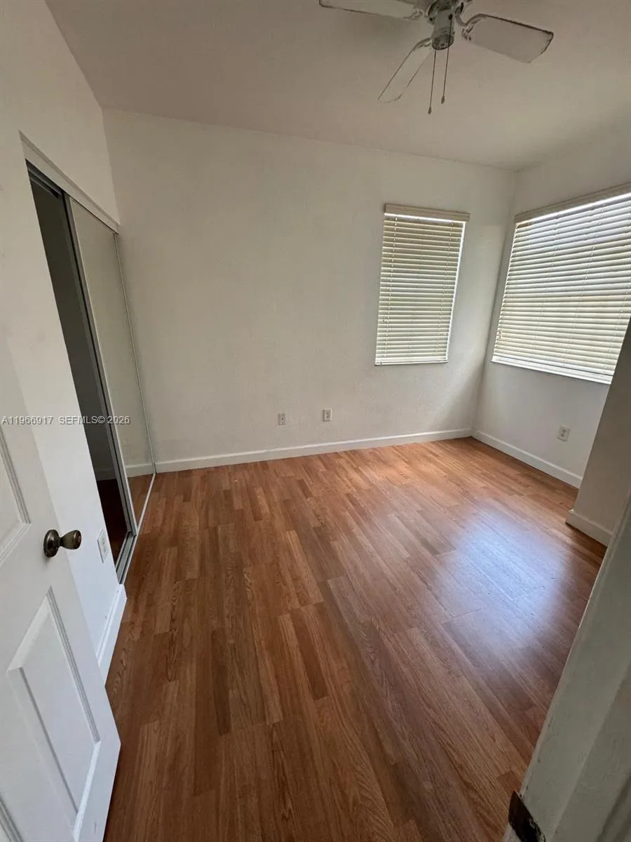 9257 SW 227th St #11 Cutler Bay, FL 33190