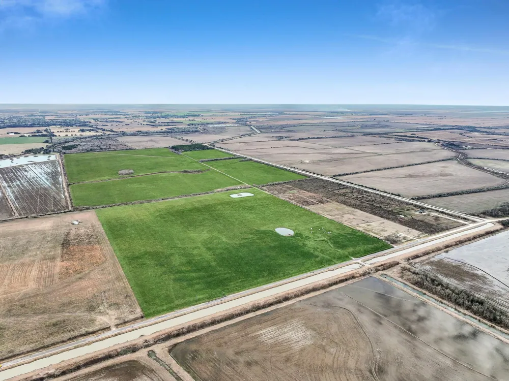 747 Canal Road Winnie, TX 77665