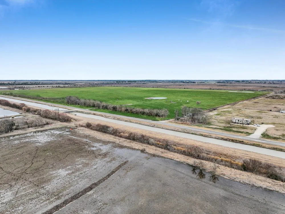 747 Canal Road Winnie, TX 77665