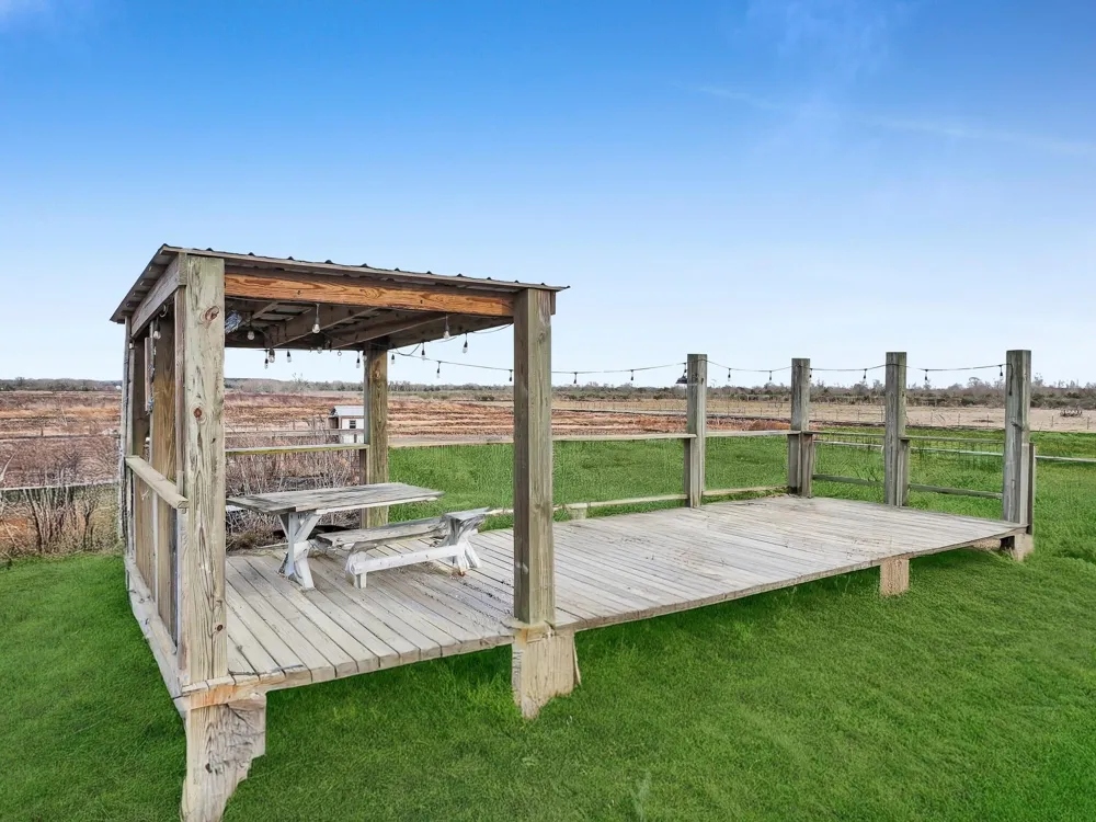 747 Canal Road Winnie, TX 77665