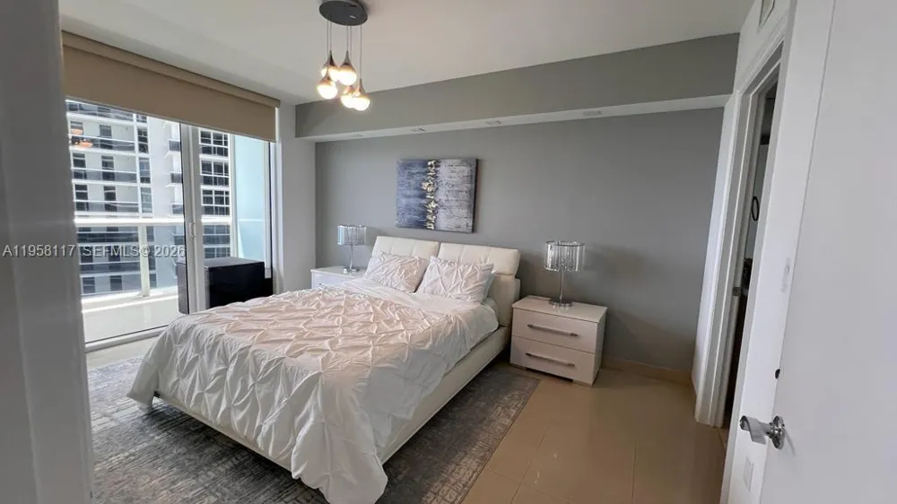 1830 S Ocean Dr #3404 Hallandale Beach, FL 33009