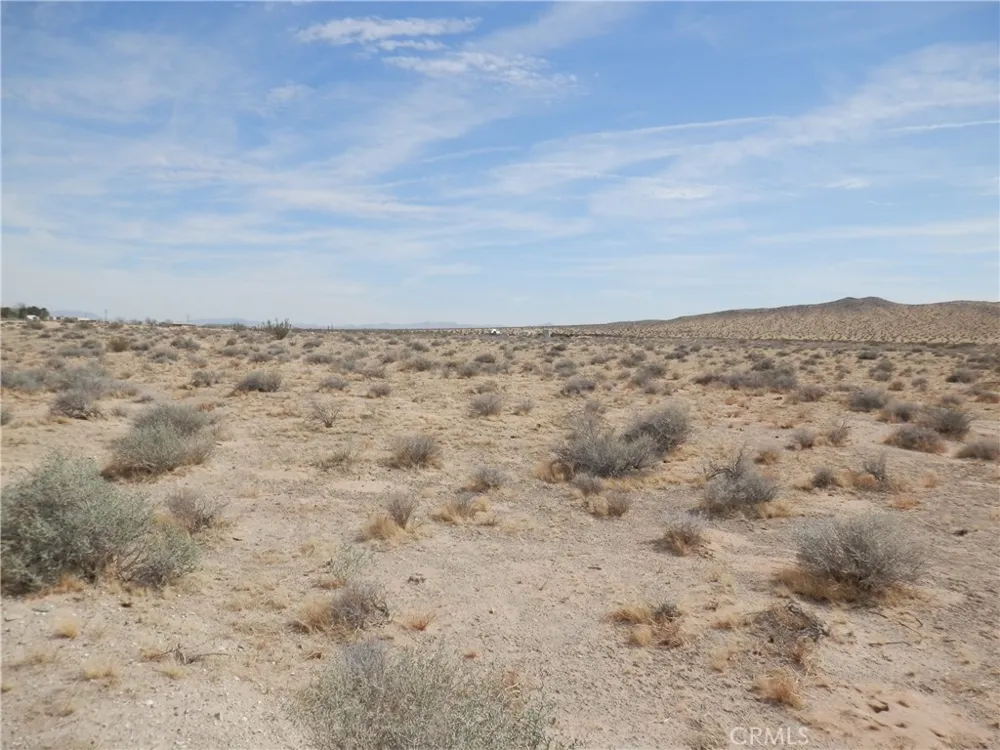 Holstead Road Hinkley, CA 92347