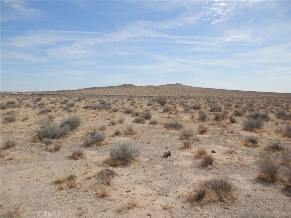 Holstead Road Hinkley, CA 92347