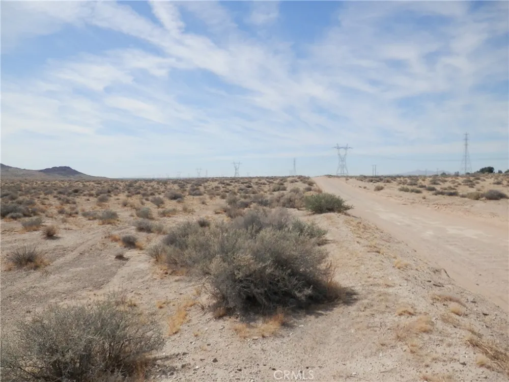 Holstead Road Hinkley, CA 92347