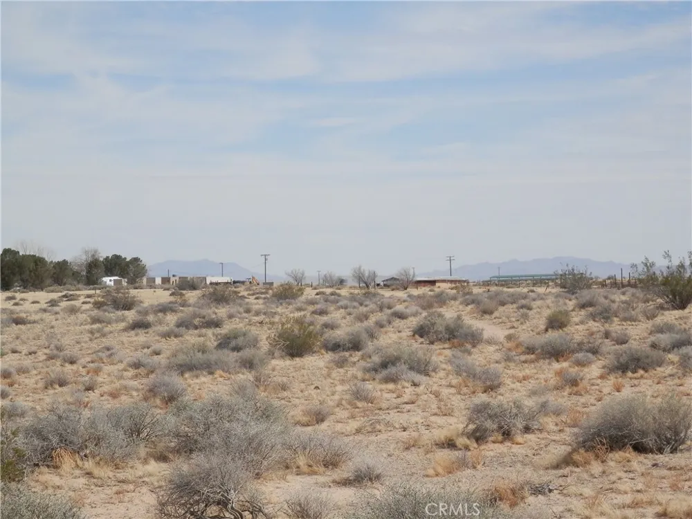 Holstead Road Hinkley, CA 92347
