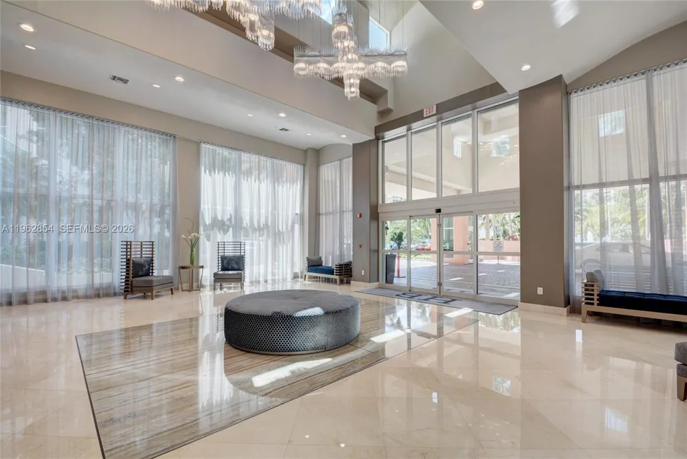 3370 Hidden Bay Dr #1501 Aventura, FL 33180