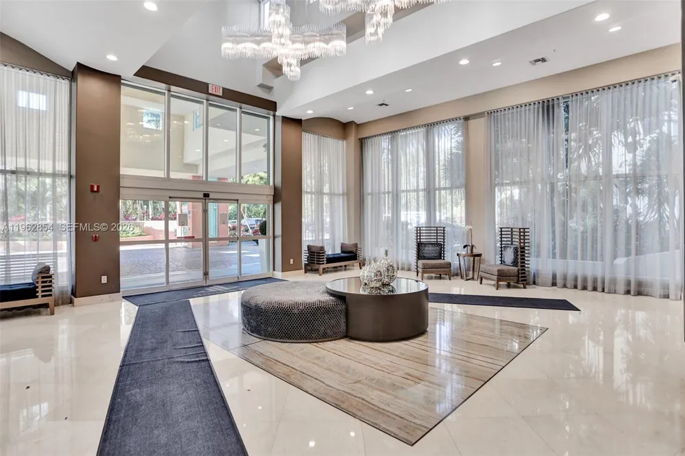 3370 Hidden Bay Dr #1501 Aventura, FL 33180