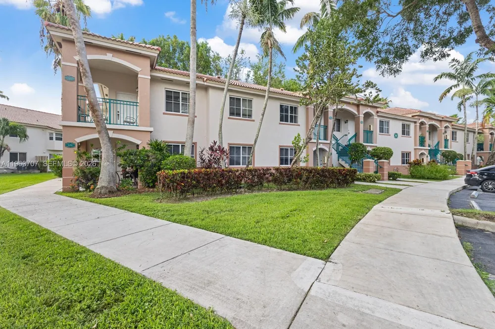 2921 SE 13th Ave #202-48