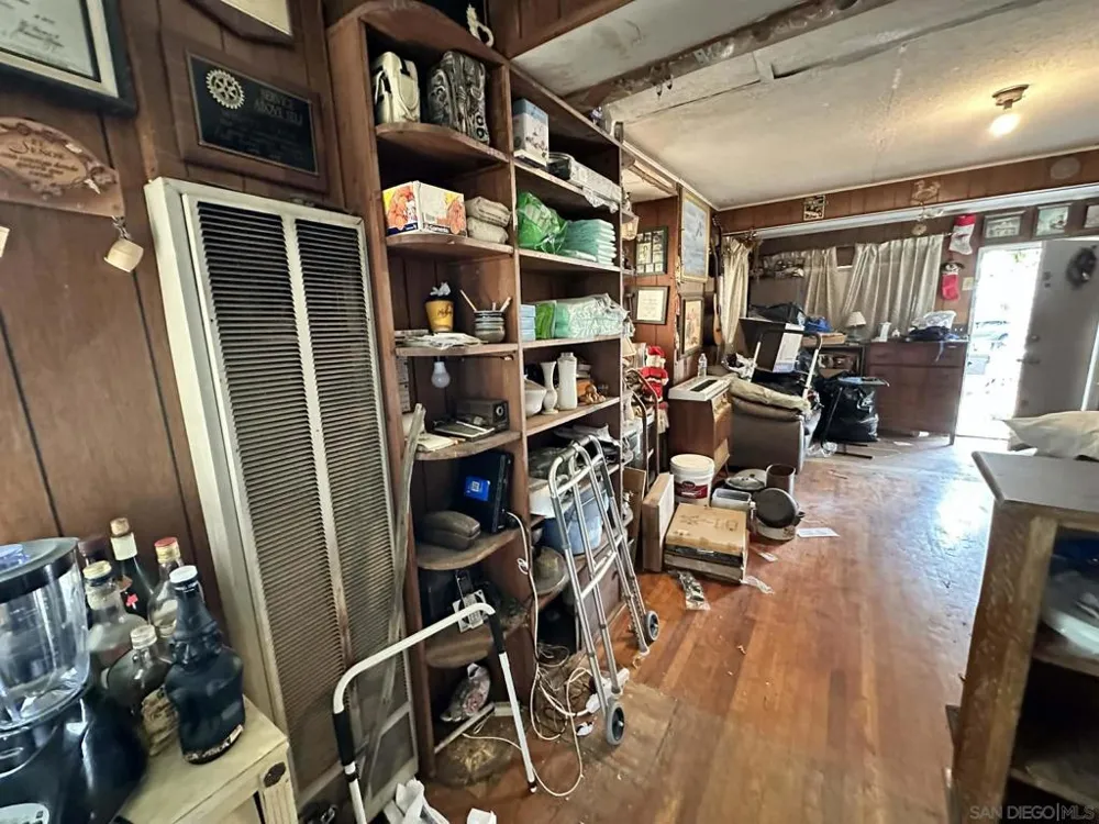 3549 42nd St San Diego, CA 92105