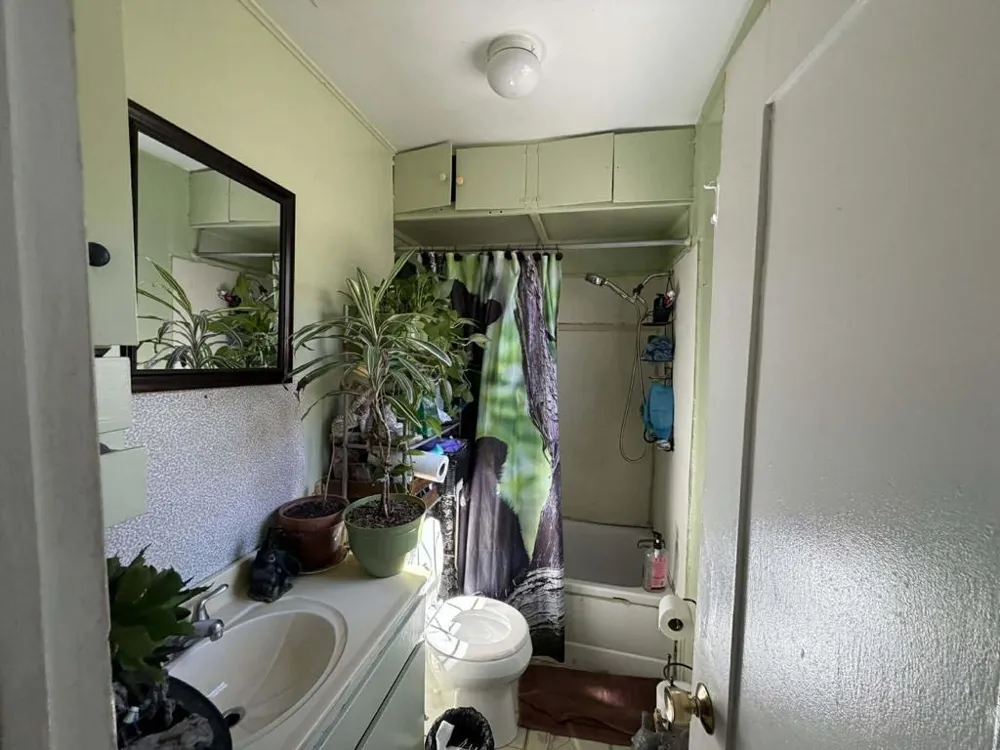 3549 42nd St San Diego, CA 92105