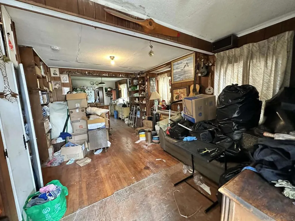 3549 42nd St San Diego, CA 92105