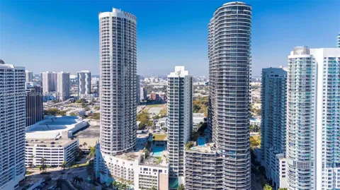 1750 Bayshore Dr #4507