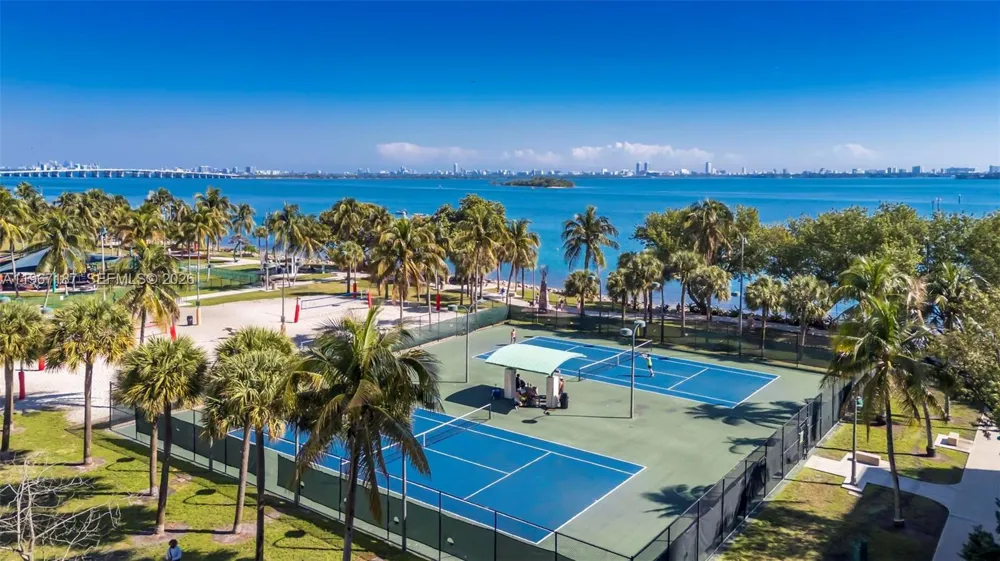 1750 Bayshore Dr #4507 Miami, FL 33132