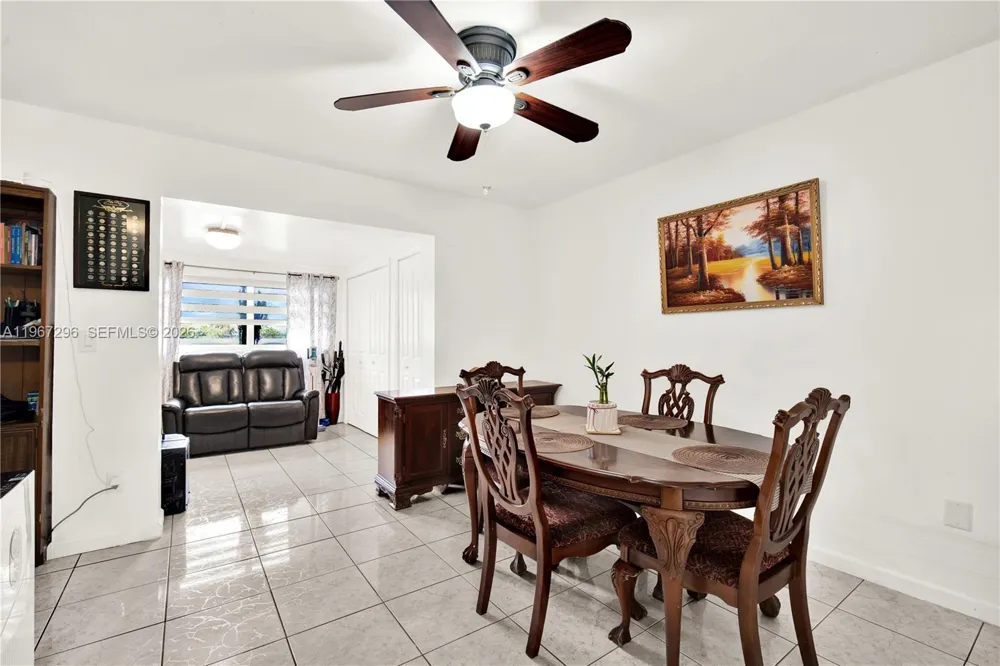 10881 SW 6th St #7 Sweetwater, FL 33174