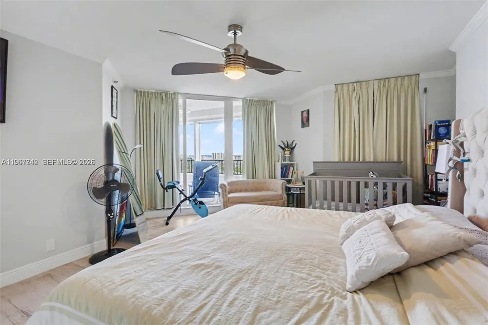 300 Three Islands Blvd #PH3A Hallandale Beach, FL 33009