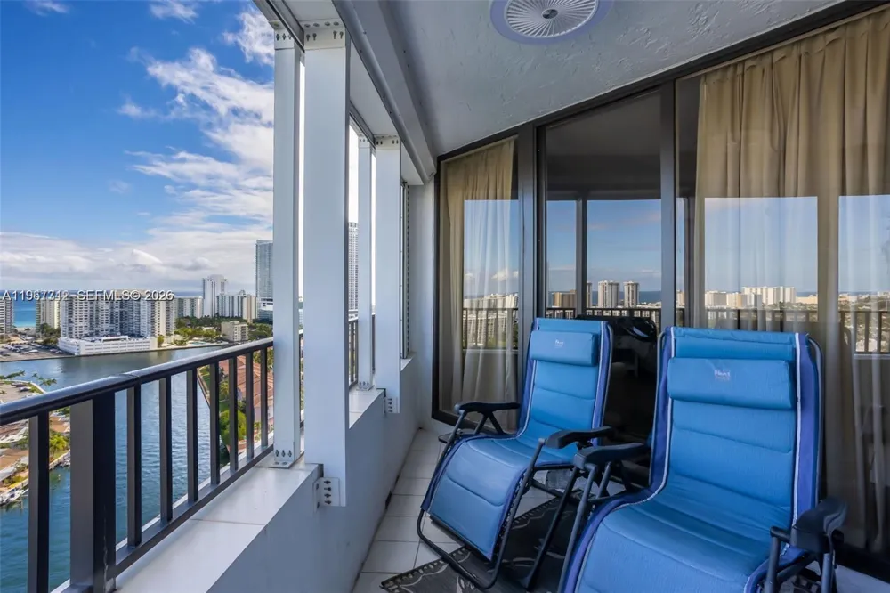 300 Three Islands Blvd #PH3A Hallandale Beach, FL 33009