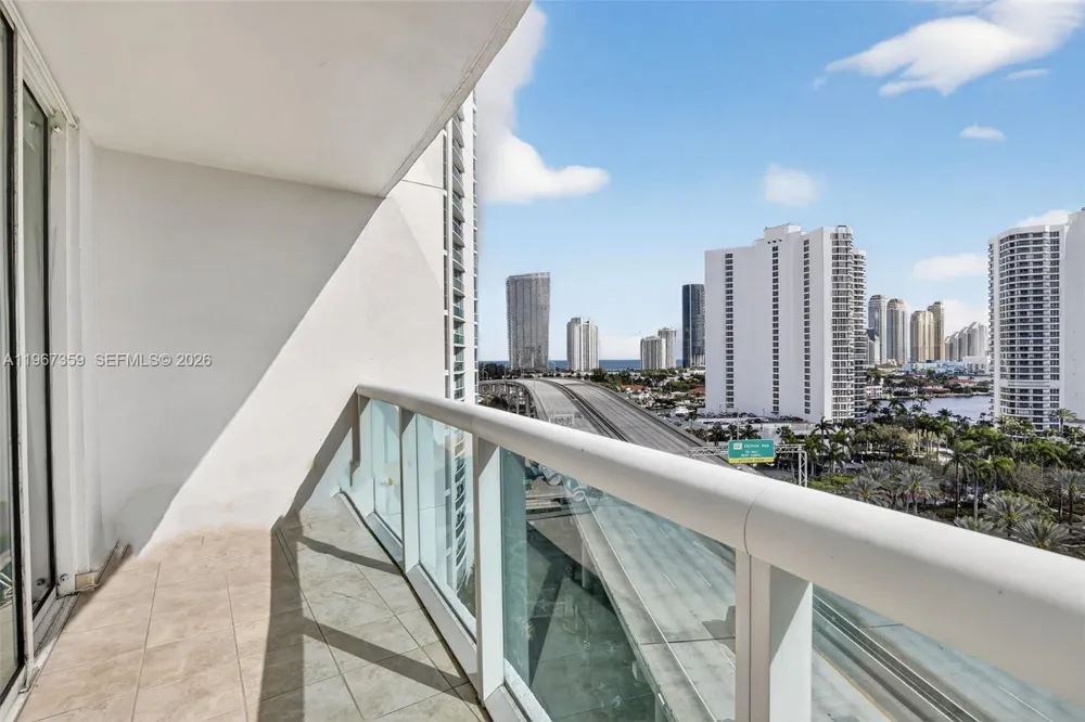 19400 Turnberry Way #1012 Aventura, FL 33180
