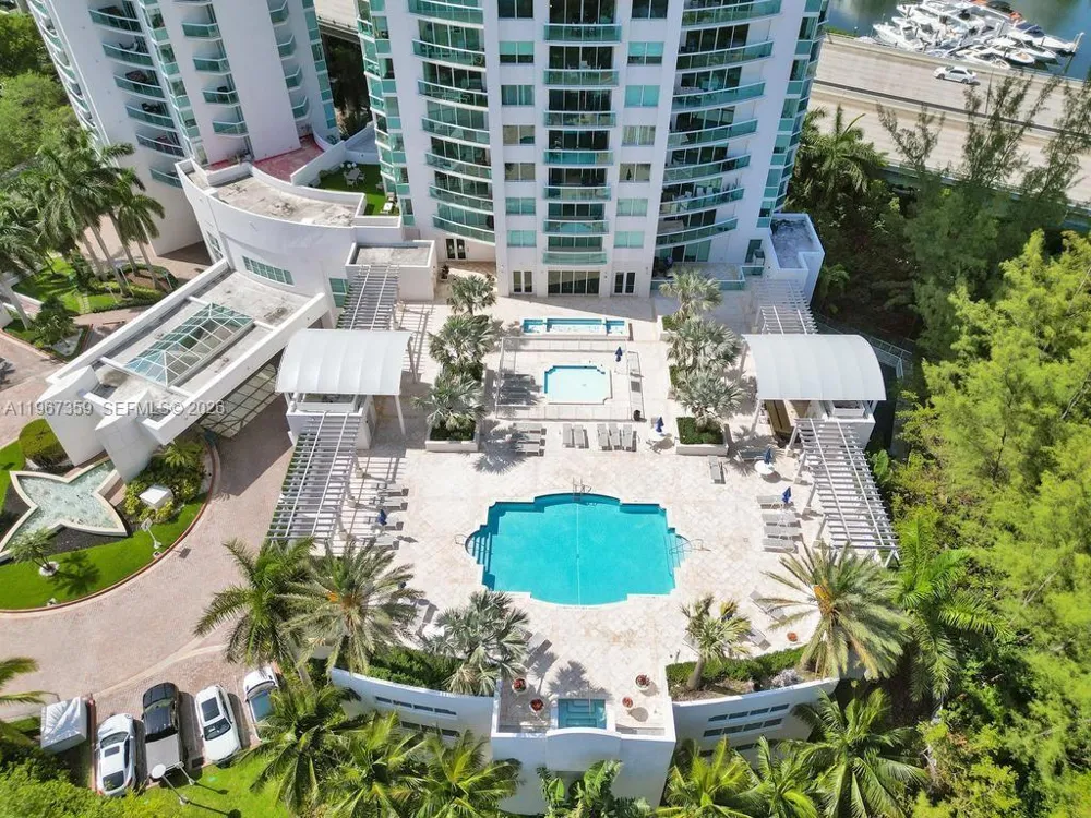 19400 Turnberry Way #1012 Aventura, FL 33180