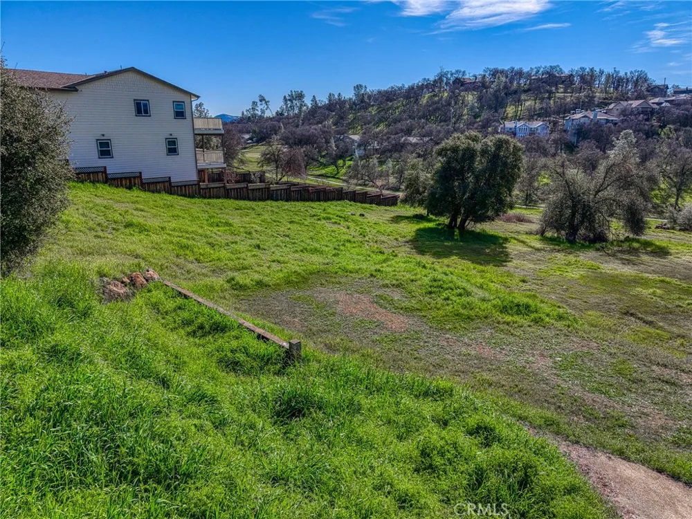19993 Powder Horn Road Hidden Valley Lake, CA 95467